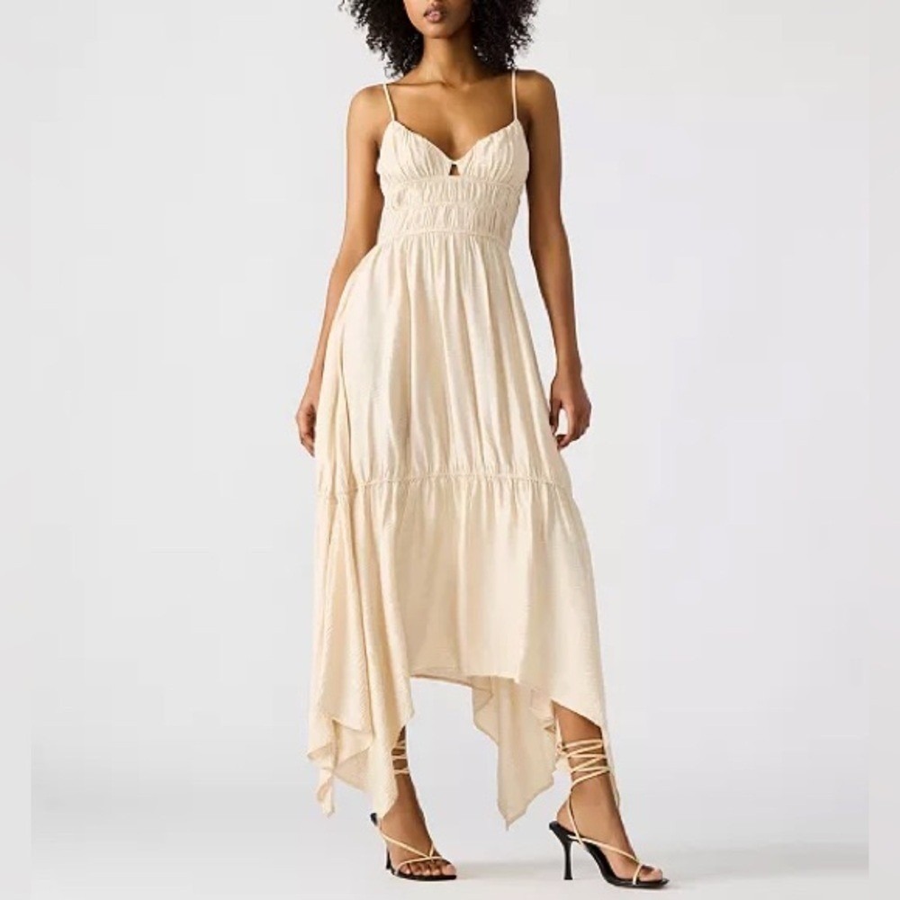Steve Madden Cream/White Jackie Handkerchief-Hem Midi Dress NWT - Picture 2 of 9